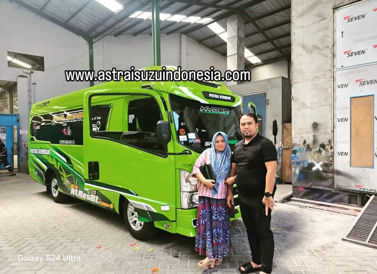Isuzu Microbus jember